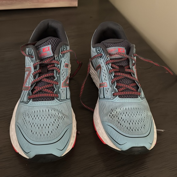 New Balance 680v5 Women's Clear Sky Running Shoes Size 9.5 - Picture 11 of 12